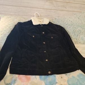 Sneak Peek Black Courduroy Lined w-Faux Fur Size LG